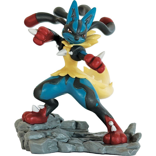 PREVENTA Mega Lucario ex Figure Collection (ingles)